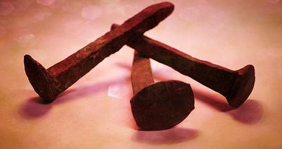"Cuando el amor de Jesucristoel Señor está arraigado en verdad en la vida del cristiano, la influencia poderosa de ese amor va a controlar por completo su mente y, por consiguiente, todo su ser" (Pastor Efraím Valverde Sr.) (RVA).